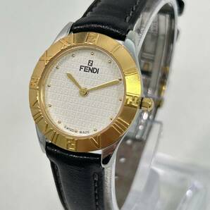 S0604-512 1740【1円スタート】腕時計 フェンディ FENDI 2000L FFロゴ ズッカ ホワイト文字盤 ラウンド クォーツ レディースの画像1