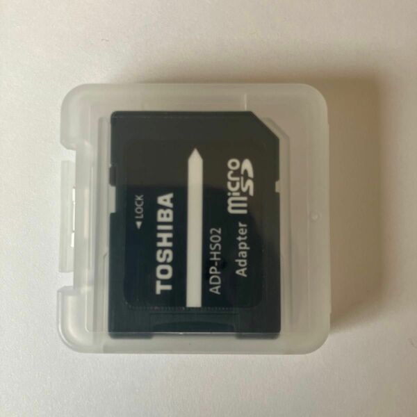 中古品　東芝 SeeQVault対応 microSDHC32GB 