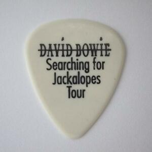 ★David Bowie デヴィッド・ボウイ 2002 Searching For Jackalopes Tour ギターピック