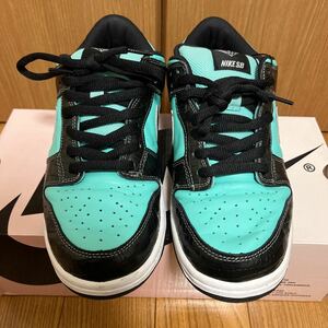 NIKE DUNK LOW SB ティファニー　ダンク