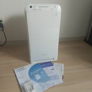 美品 ダイキン 空気清浄機 ストリーマ空気清浄機 DAIKIN MC55W-W