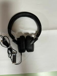 SONYヘッドフォン MDR-NWNC200ケース、箱付き。