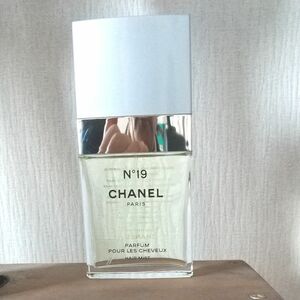 CHANEL 香水 シャネル No19 PARFUM パルファム ヘアミスト スプレー 35ml〈未使用に近い〉