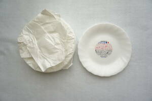 「未使用品」 ヤマザキ春のパン祭り 白いフローラルディッシュ 5枚セット フランス製 強化ガラス製 b