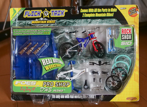 FLICK TRIX MOUNTAIN BIKES FOES PRO SHOP [ unused * unopened goods ] search : bicycle MTB figure miniature 