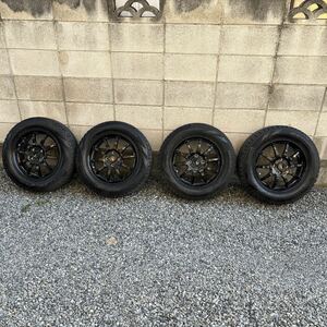 アクア　175/65R15スタッドレス 