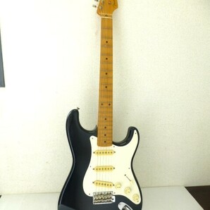 【35142】◆楽器 ギター FENDER/フェンダー STRATOCASTER ST57-55 エレキギター 保管品 現状品◆の画像1