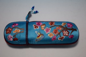 * Korea miscellaneous goods * embroidery entering tube shape glasses case * turquoise blue * free shipping *