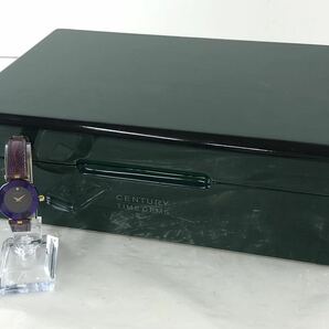 【HK5627】CENTURY センチュリー タイムジェム 750 NO.30288 Qz クォーター カットガラス 紫文字盤 レディース 腕時計 箱付 φ51.9〜φ42.4の画像2