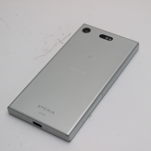 美品 SO-02K Xperia XZ1 Compact シルバー スマホ 即日発送 スマホ 白ロム 中古 DoCoMo SONY あすつく 土日祝発送OKの画像2