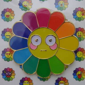 即決♪新品♪村上隆 お花 レインボー フラワー 絵文字 ピン ピンバッジ 大 37mm♪もののけ京都 六本木ヒルズ STARS展 カイカイキキ ゆず