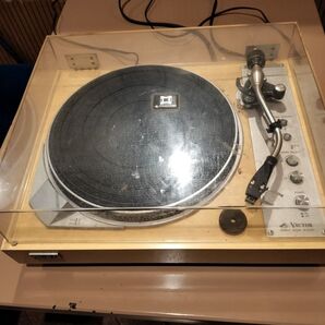 レコードプレーヤー Victor