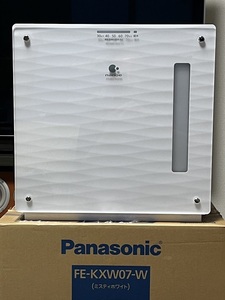 ** evaporation type humidifier ( home use )FE-KXW07 Panasonic made **