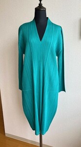 *PLEATS PLEASE* pleat pulley z green series color One-piece Issey Miyake [ size 3]