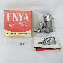 04779 【ジャンク扱い】 ENYA 19 Ⅴ TV 水冷 模型用エンジン 動作未確認 塩谷製作所 エンヤ ラジコン MODEL ENGINE 飛行機 部品 パーツ_画像1