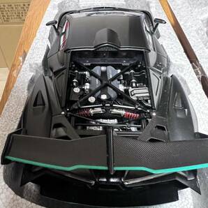 超美品 AUTOart オートアート 1/18 ランボルギーニ ヴェネーノ LAMBORGHINI VENENO (MATT BLACK) の画像5