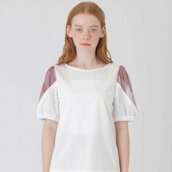 ブルーレーベルクレストブリッジ　コンパクトプレーティング天竺デザインスリーブカットソー　ホワイト　新品M Tシャツ