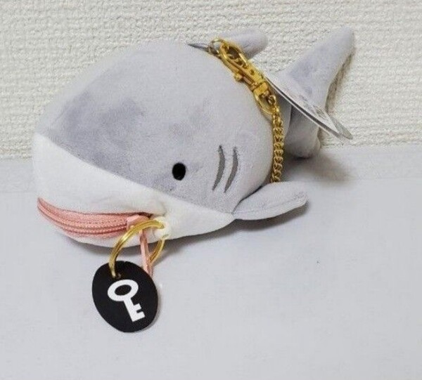 新品 サメ リールキーポーチ