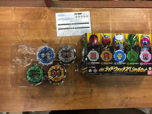 Kamen Rider Zio Ride Watch Special Set частично отсутствует