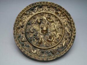 041804古鏡　青銅鏡　海獣文流金彫刻　掘出品　中国唐時代美術金工