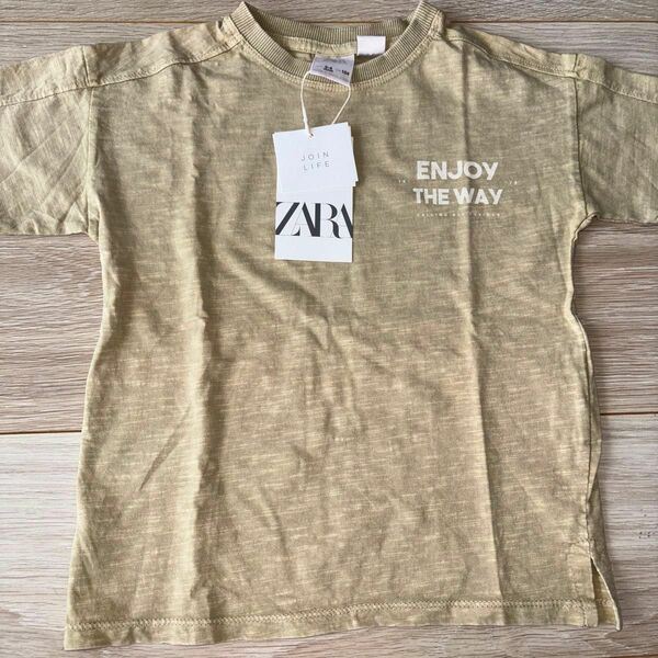 新品　ZARA キッズ　半袖Tシャツ　104cm
