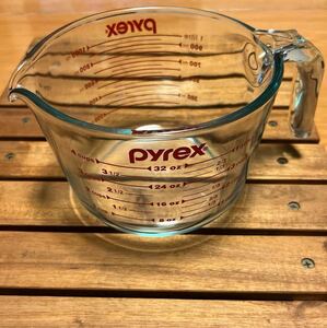 パイレックス　Pyrex 耐熱ガラス　メジャーカップ 1L 1000ml 中古品