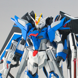 HGCE ライジングフリーダムガンダム完成品