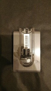 [ junk ]dyson genuine products V6 series exclusive use battery (2019 year manufacture )