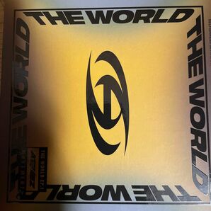 THE WORLD EP.1 : MOVEMENT (韓国盤)
