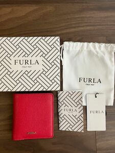 フルラ　ミニ財布 二つ折り財布 赤 FURLA