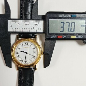 稼働品 GUCCI 7200M メンズ腕時計 白色ローマ数字文字盤 三針デイト付き 新品電池 の画像9