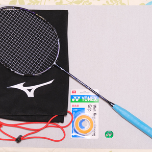 ミズノ フォルティウス 11 クイック MIZUNO FORTIUS 11 QUICK 4U6 おまけ付き バドミントン ラケットの画像1