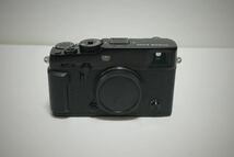 FUJIFILM ミラーレス一眼カメラ X-Pro3 ブラック 防塵防滴耐低温　純正グリップ付き　ワンオーナー品_画像2