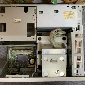 【送140サイズ】NEC PC-9821An/U2 Pentium-90MHz/MEM3.6MB/HDD欠 通電NG FM音源未チェックの画像6