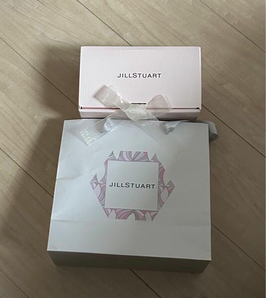 JILLSTUART空箱と手提げ袋