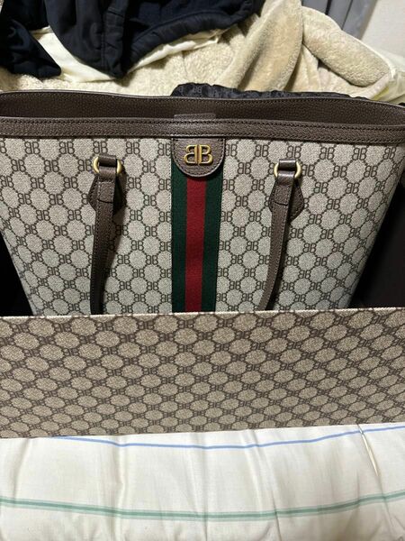 バレンシアガ　GUCCI ハッカープロジェクト　トートバック&限定ショッパー付