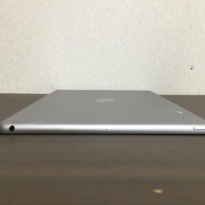 Apple iPad6 128GB 9.7インチ バッテリー85％ 画面割れ A1893 MR7J2J/A 第6世代 スペースグレー 現状品の画像3