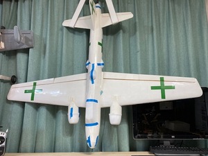 一式陸上攻撃機 フォックスコーポレーション 翼長1500mm 「緑十字機・白い鳩」作成途中品　手渡し限定