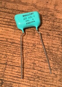 ビンテージ Mallory .05 600v コンデンサ 新品 (シングル)(在庫3)