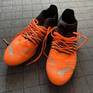 PUMA Futureプーマ フューチャー　HG サッカースパイク　26.5