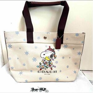 新品 コーチ PEANUTS トートバック スヌーピー SNOOPY キャンパス 