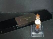 箱付き YSL YVES SAINT LAURENT イヴサンローラン コレクション アナログ 腕時計 ホワイト文字盤 スモールサイズ レザーベルト ステンレス_画像7