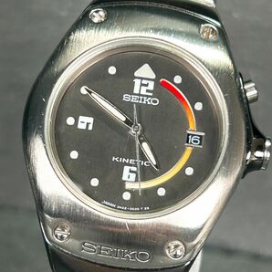 1997年 美品 SEIKO セイコー KINETIC キネティック アークチュラ 3M22-0D30 腕時計 オートリレー アナログ カレンダー メンズ 動作確認済みの画像2