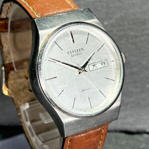 CITIZEN シチズン Homer ホーマー 2100-203941 メンズ 腕時計 アナログ クオーツ デイデイト シルバー文字盤 ブラウン レザー ステンレスの画像3