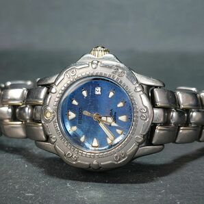 SEIKO セイコー SCUBA200m スキューバ 7N85-0130 アナログ 腕時計 ブルー文字盤 デイトカレンダー スモールサイズ チタン メタルベルトの画像5