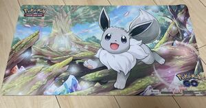 未使用品 ポケモンカード 海外版 公式 かがやく イーブイ プレイマット 正規品 色違い