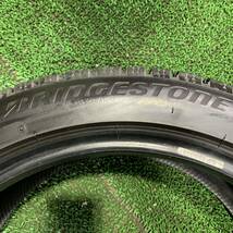 AE528-404 バリ溝 ブリヂストン BLIZZAK VRX2 スタッドレス 【 2本 】 215/45R17 87Q プリウス 86 レガシー インプレッサ シビック 等_画像5