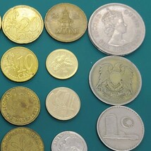 【60311 L1】世界の硬貨　おまとめ30点　ヨーロッパ　北アメリカ　アジア　等々　コレクション品_画像4