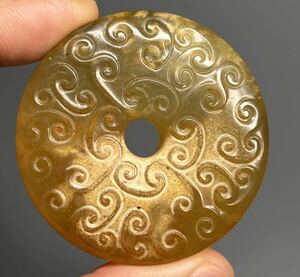 中国 古美術 天然玉 玉扣 根付 巻雲紋 収集品 極美品 円形 平安扣
