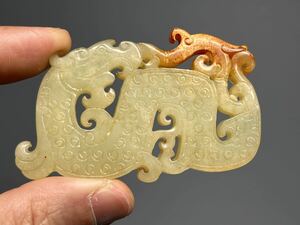 収集品 手彫り 龍紋 古玩 瑞獣 唐物 両面彫刻 玉璧 根付 美品 中国